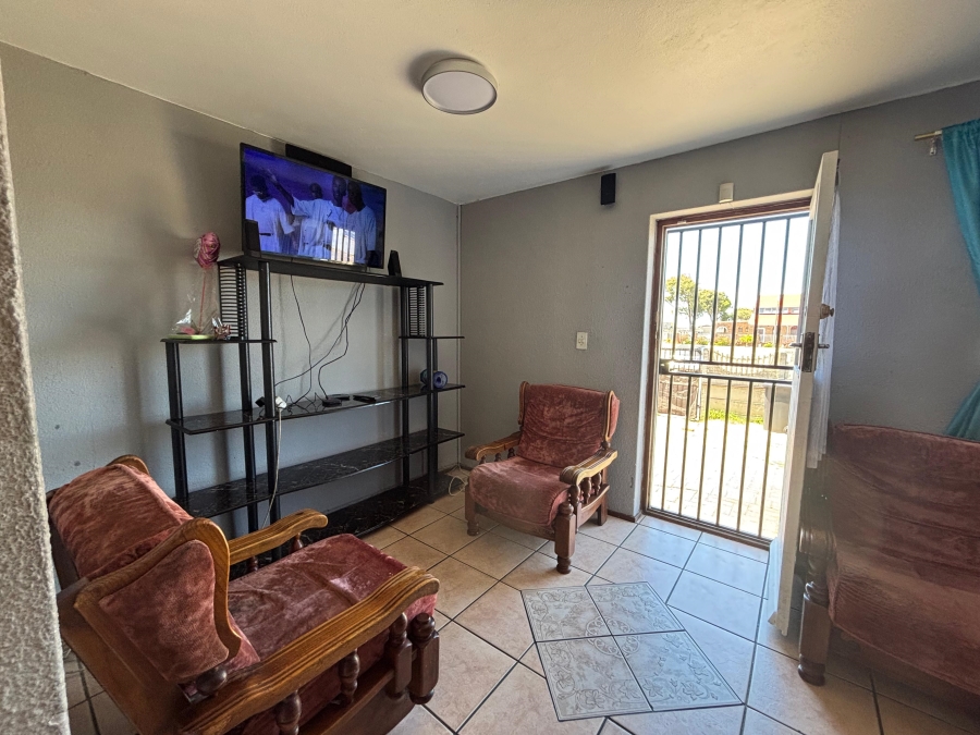 3 Bedroom Property for Sale in Westridge Western Cape